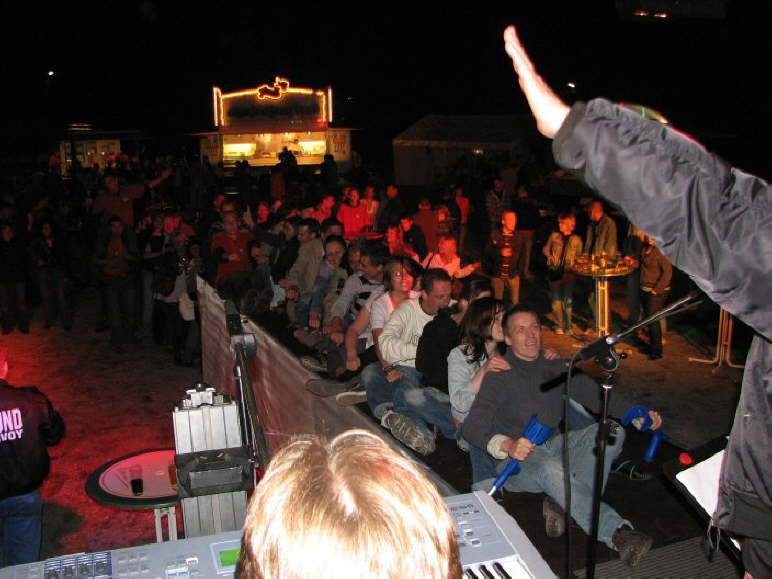 122OpenAir2008